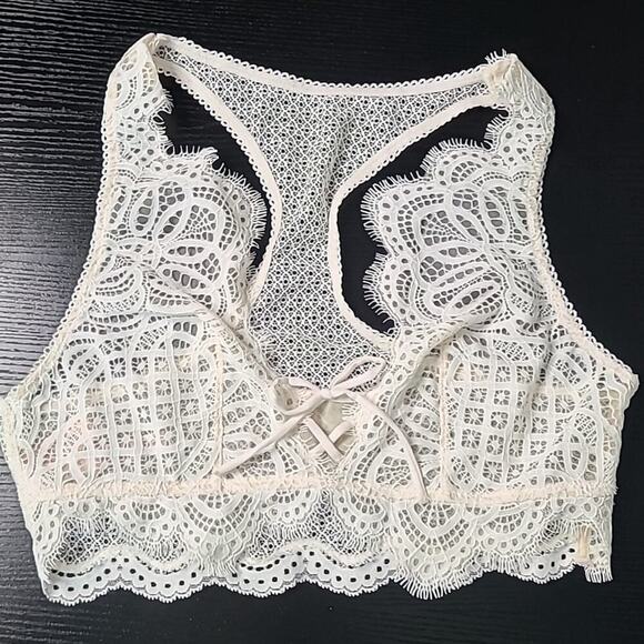 NWT Victoria's Secret Dream Angel's lace bralette - Picture 1 of 6